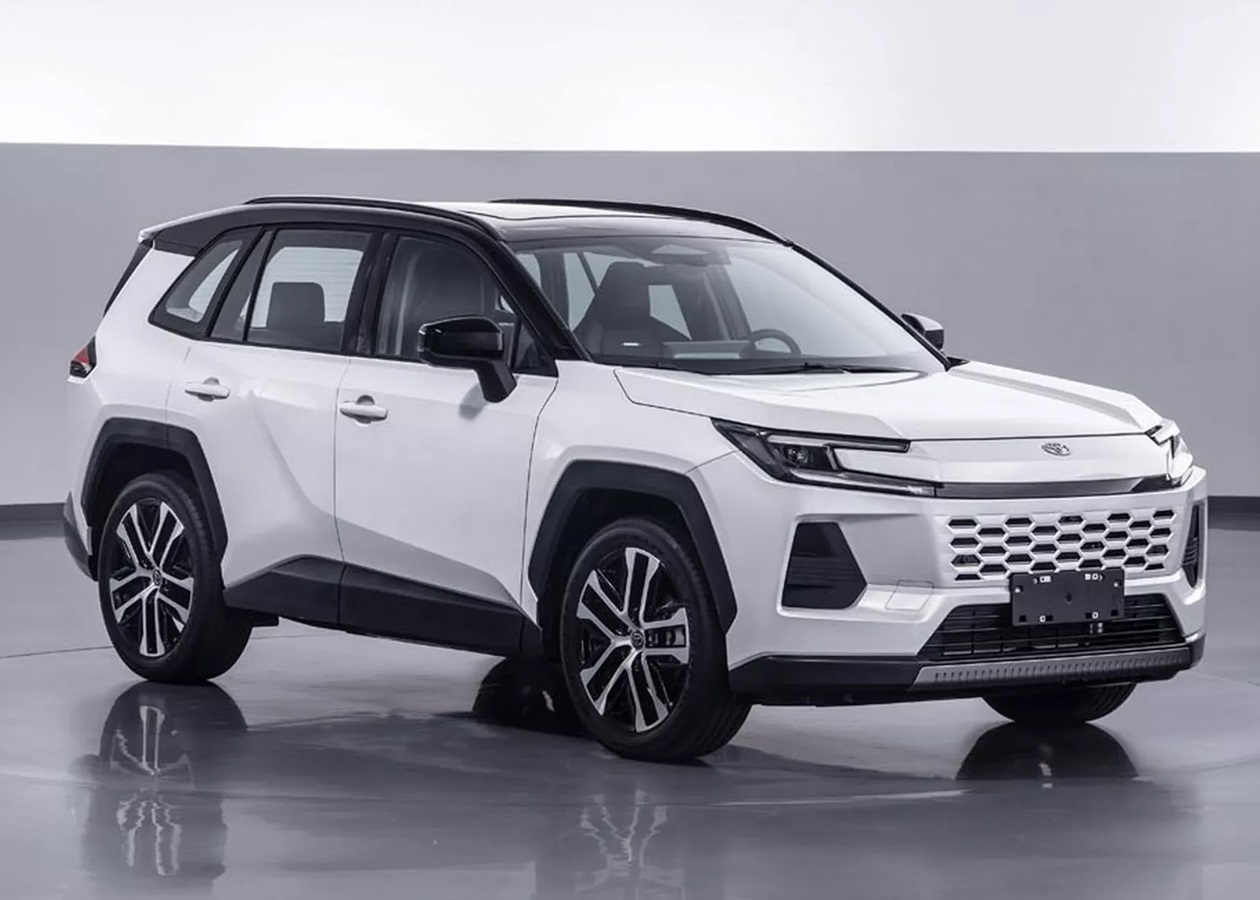 Китайська версія Toyota RAV4 зберегла бензиновий двигун