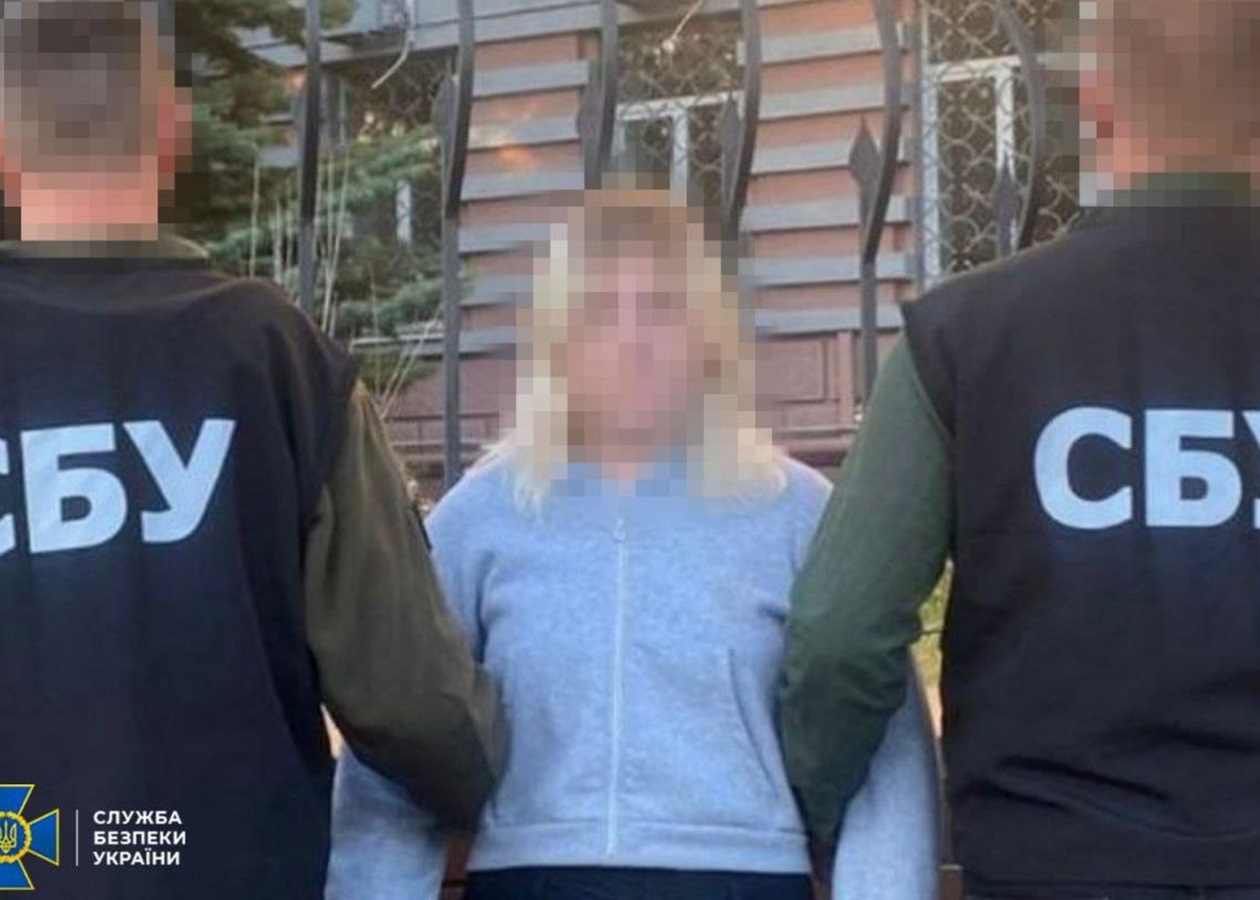 У Павлограді і Хмельницькому попередили теракти проти військових