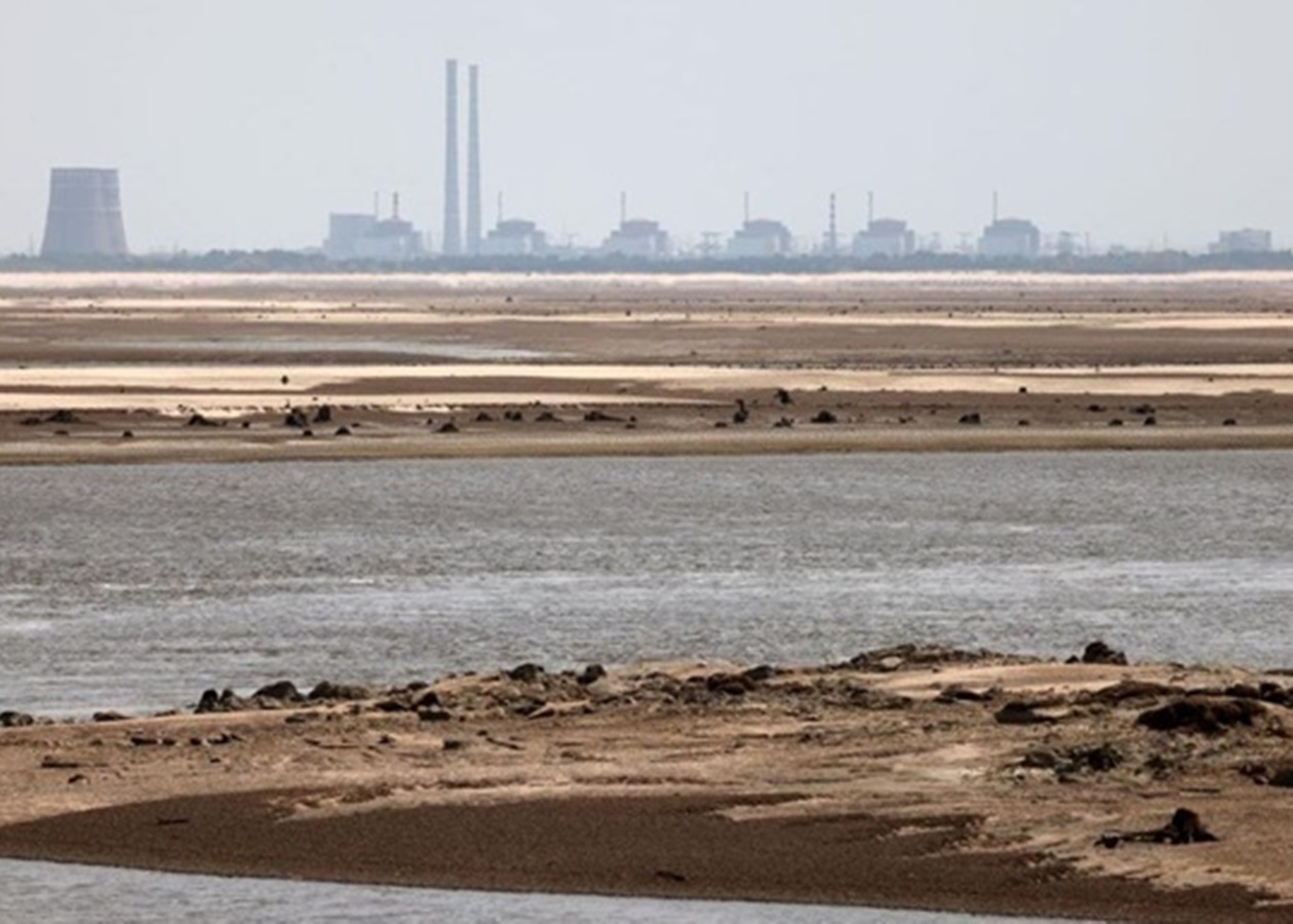 Підрив Каховської ГЕС: вода в охолоджувачі на ЗАЕС знизилась на 3,2 метра