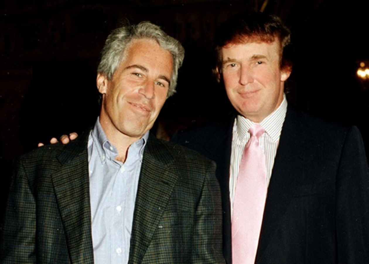 Справа Епштейна: Трамп підписав закон про розсекречення всіх файлів