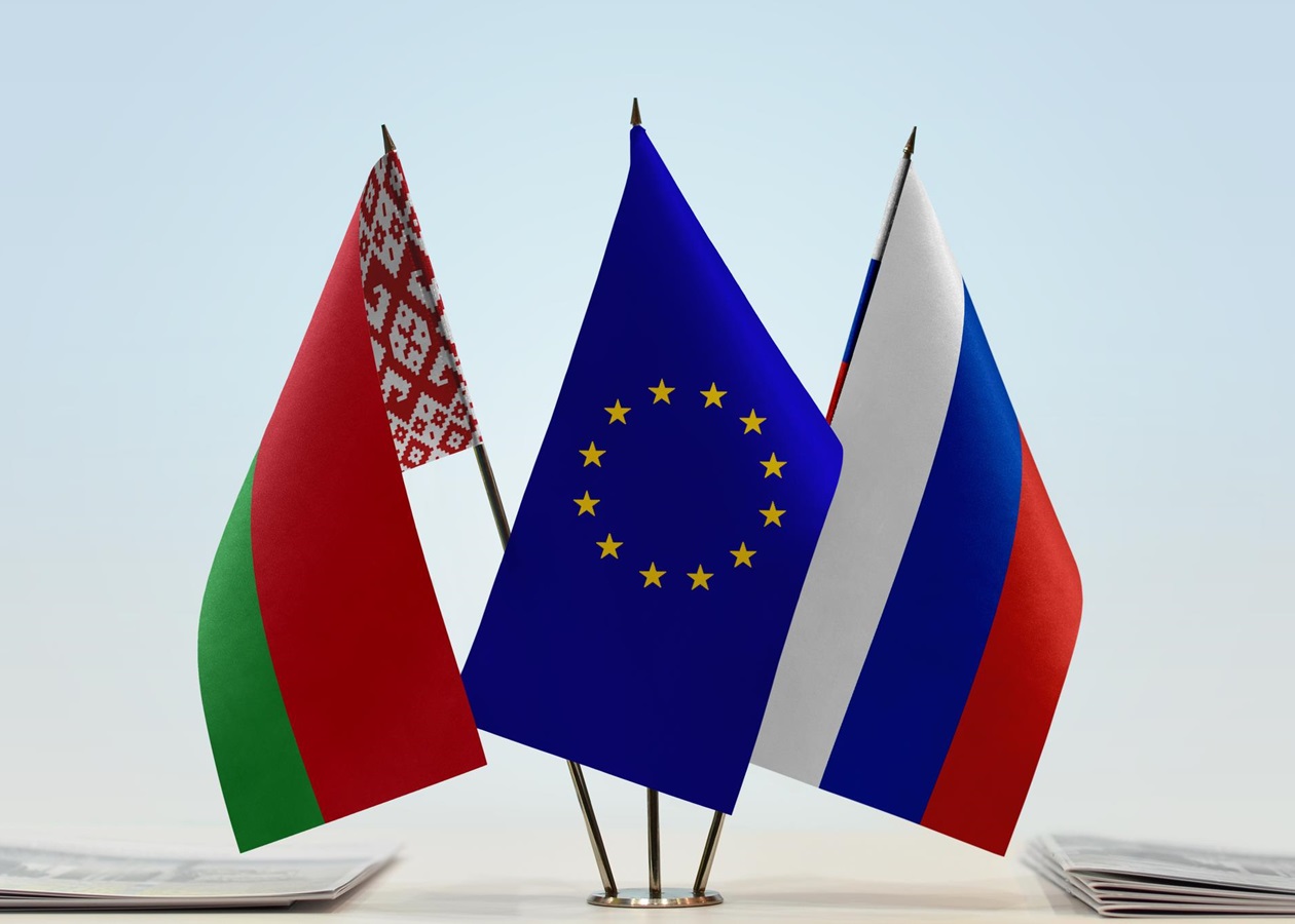 Євросоюз розширив санкції проти Росії та Білорусі