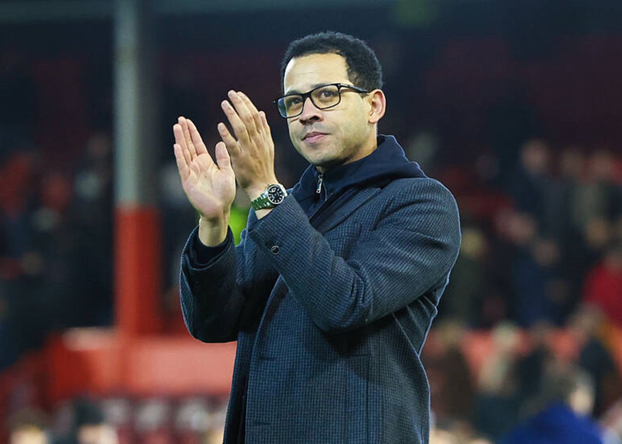 Основний претендент на посаду тренера Челсі уникає прямої відповіді