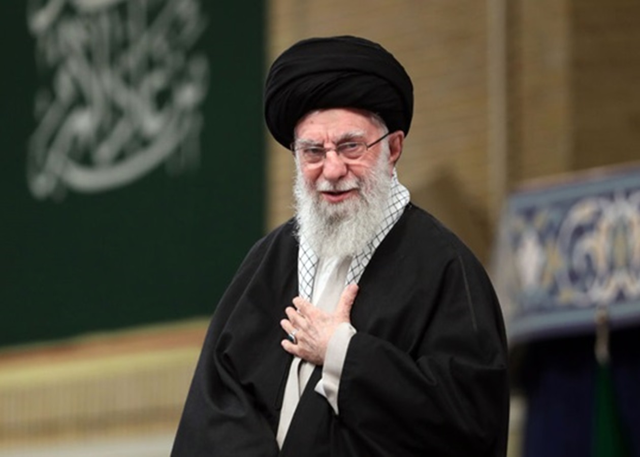 Аятола Хаменеї планує втечу до Москви – ЗМІ