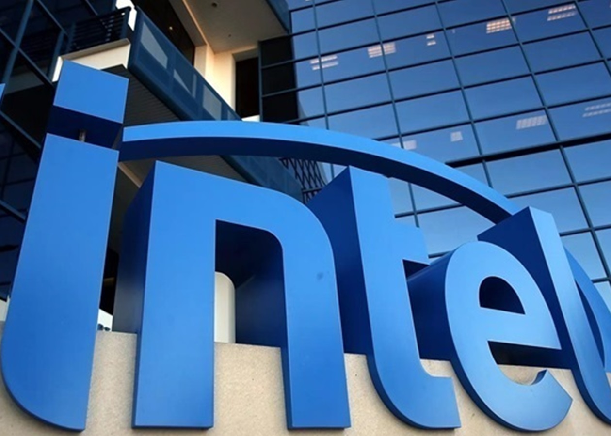 Похвала глави Intel від Трампа спровокувала стрибок акцій компанії на 10%