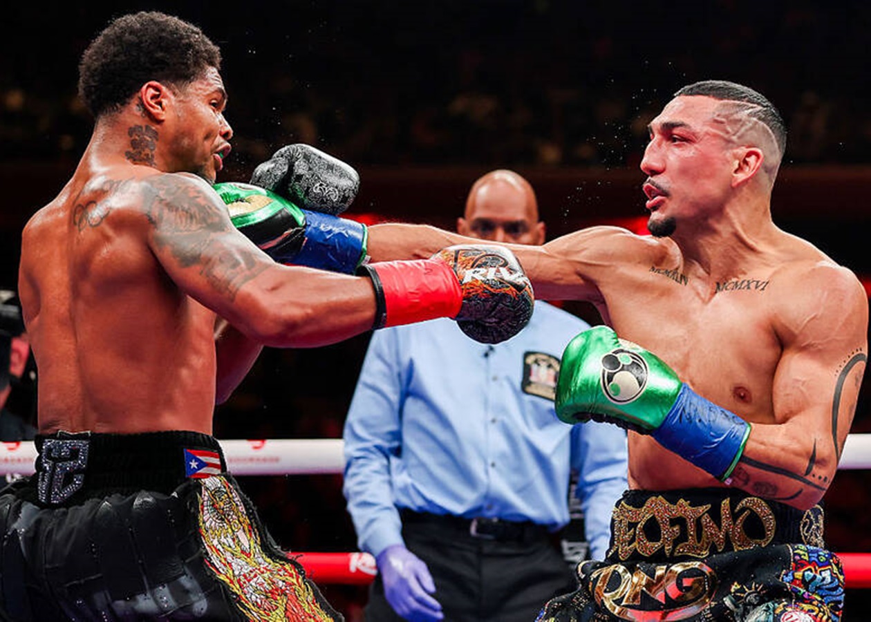 Відео найкращих епізодів бою Стівенсон – Лопес