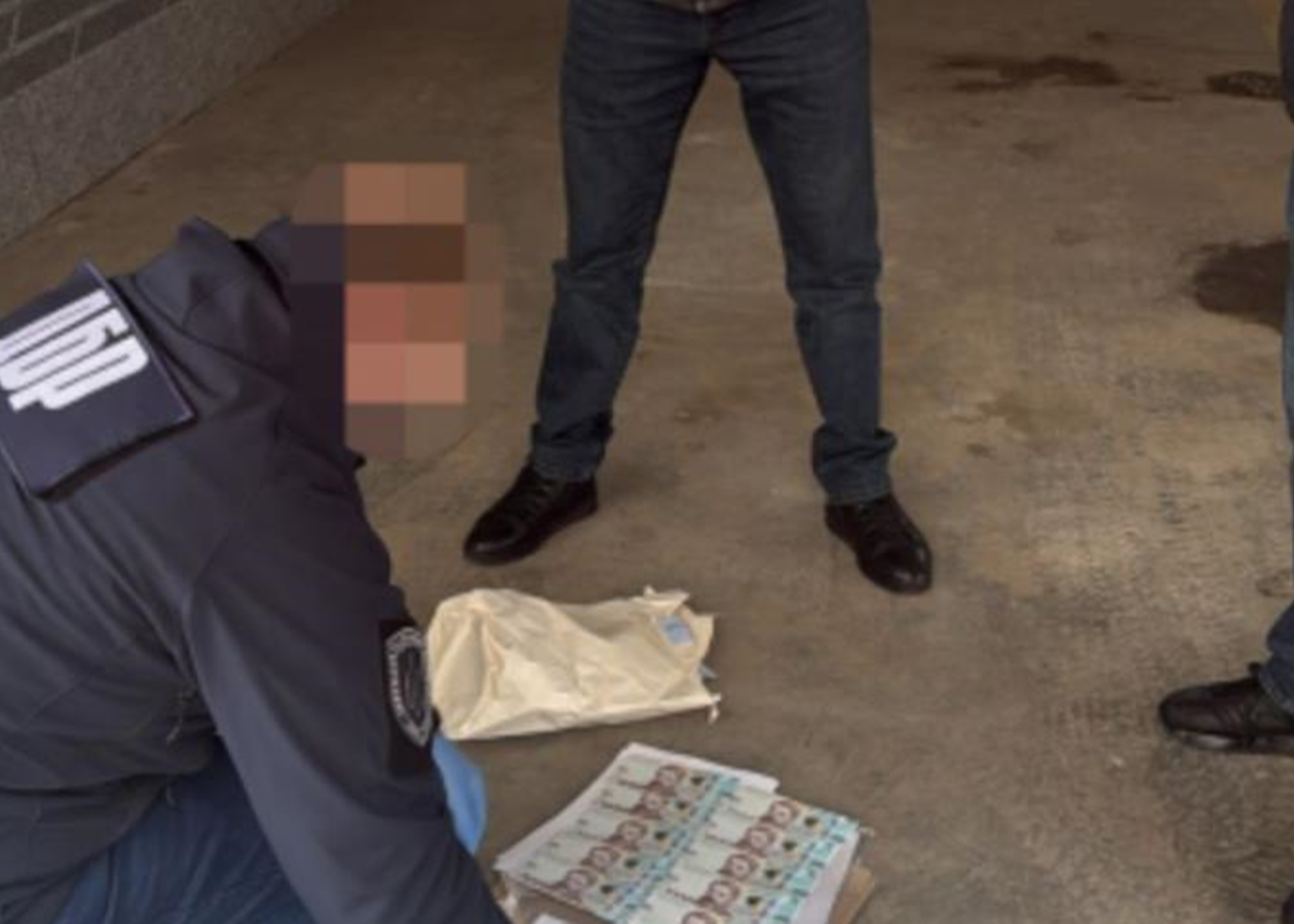 Очільника Держпраці на Хмельниччині підозрюють у корупції