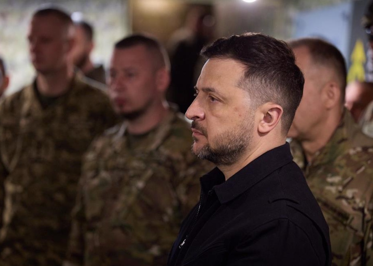 Зеленський прибув на південний фронт