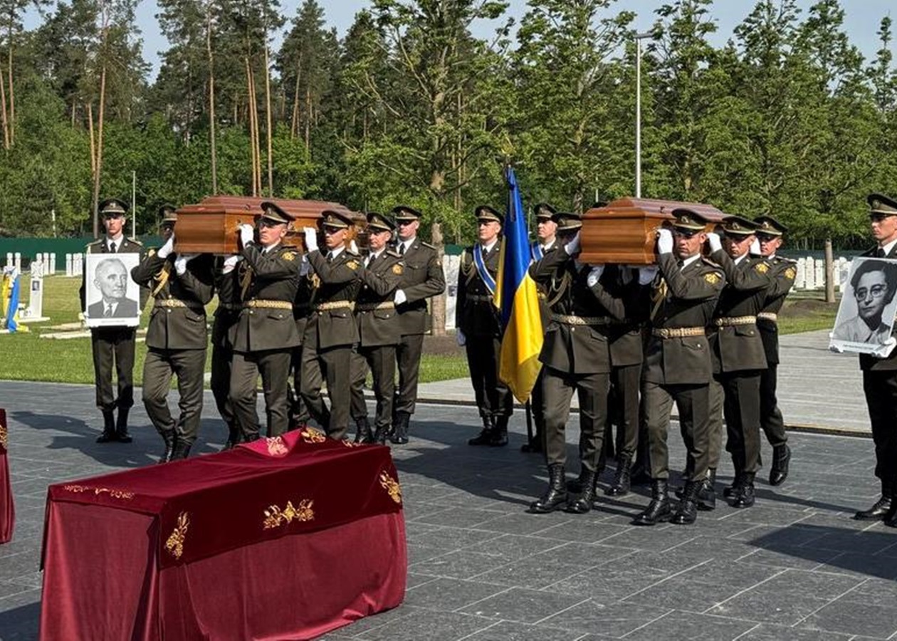 Голову ОУН Мельника перепоховали в Україні